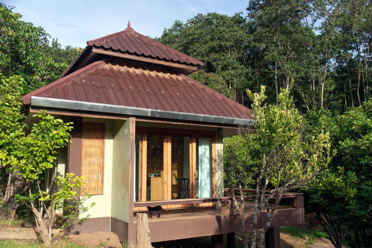 Tawan Riverside Mae Wang Екстериор снимка