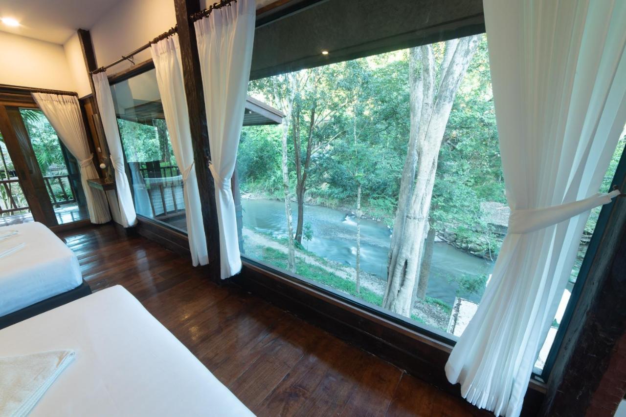 Tawan Riverside Mae Wang Екстериор снимка