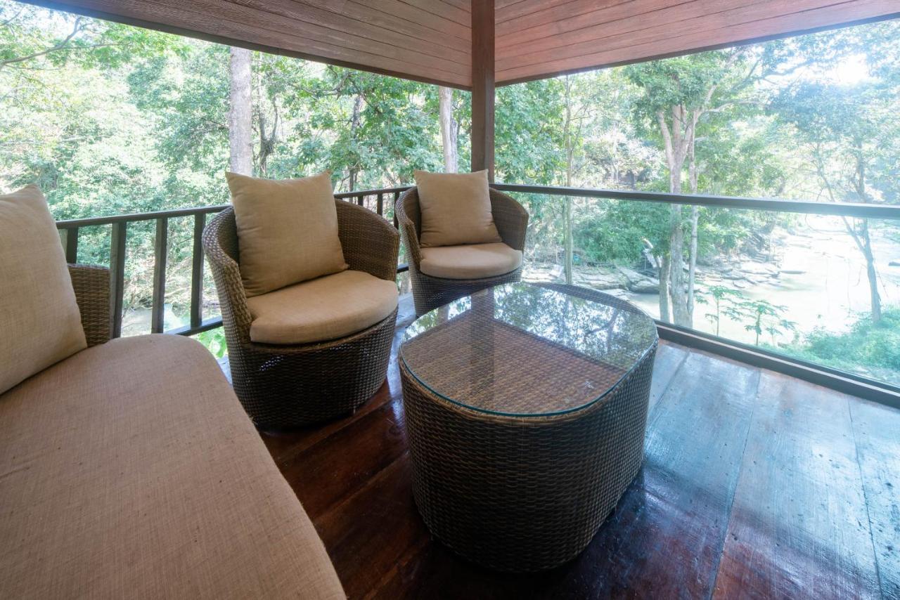 Tawan Riverside Mae Wang Екстериор снимка