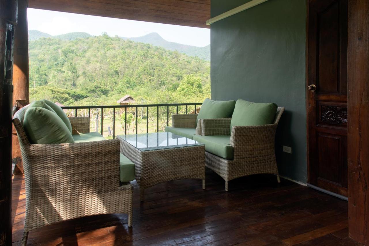 Tawan Riverside Mae Wang Екстериор снимка