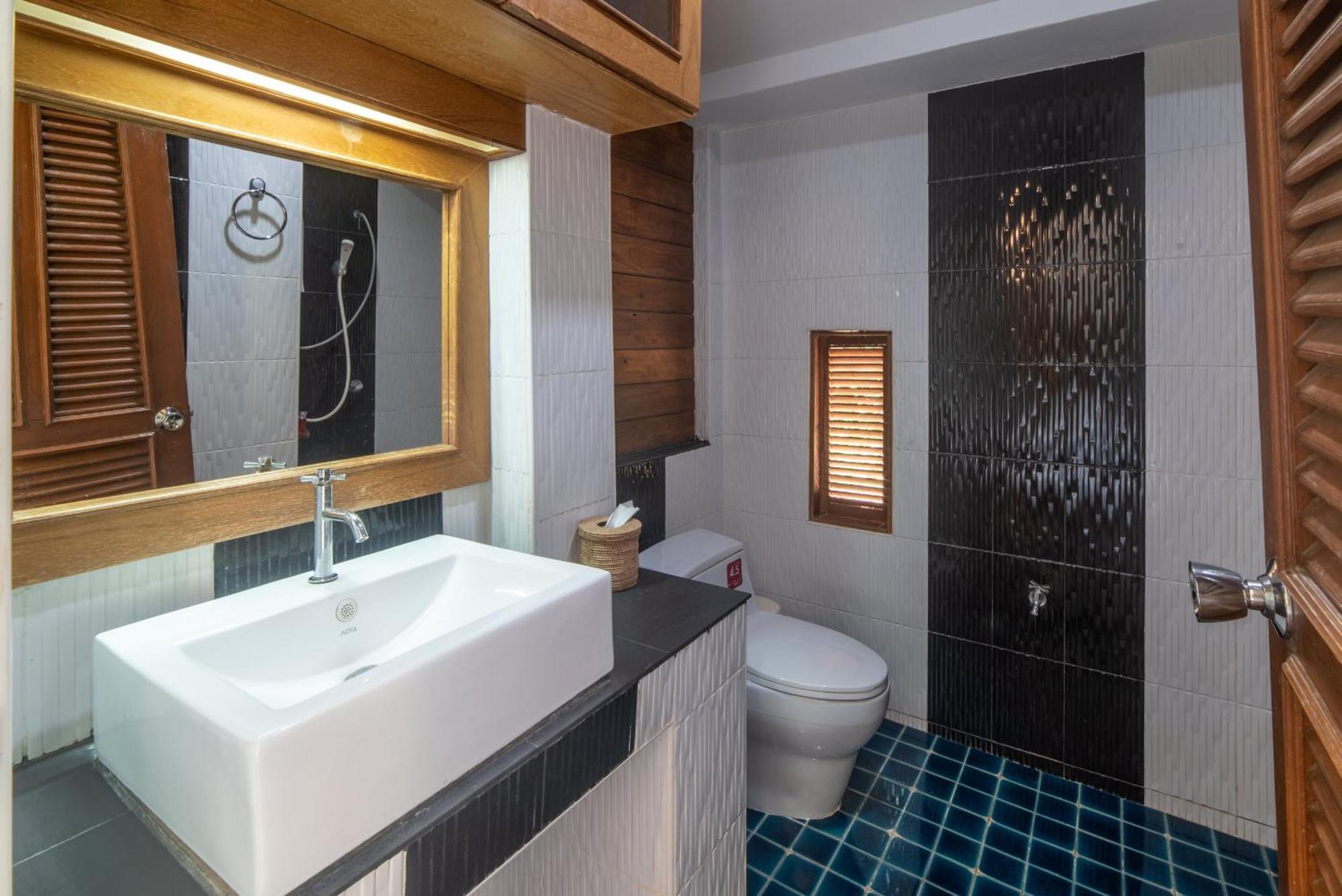 Tawan Riverside Mae Wang Екстериор снимка